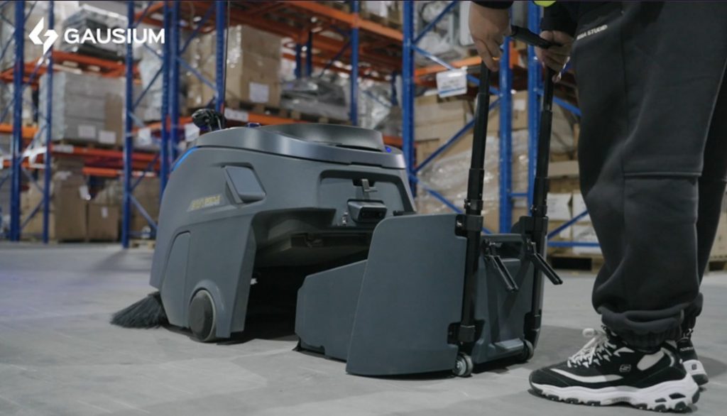 Vidange du bac de collecte du robot de nettoyage autonome Beetle SW