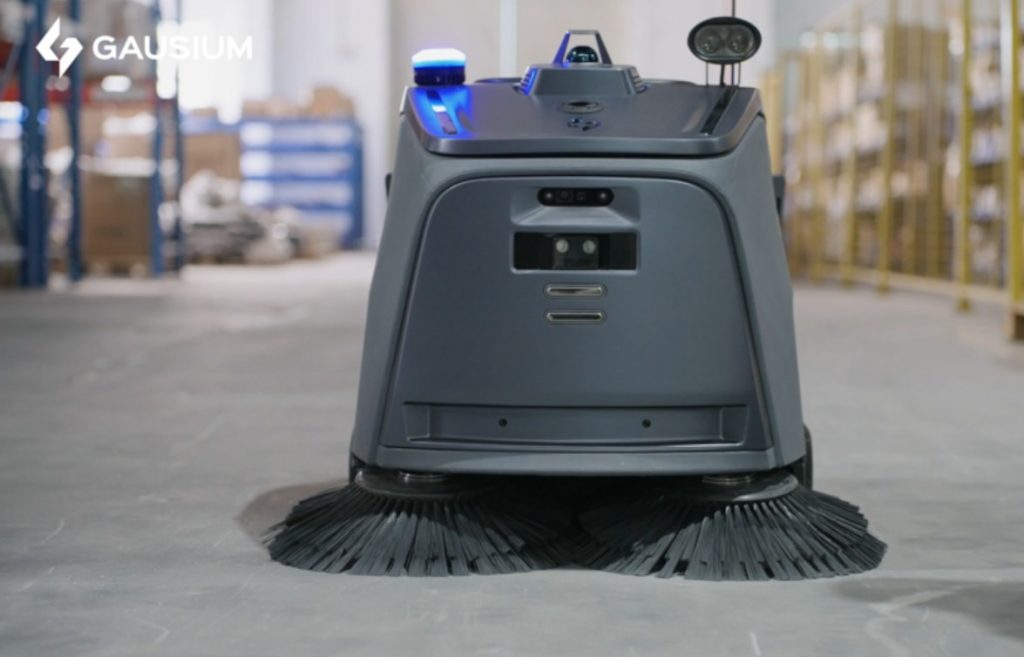Nettoyage des capteurs du robot autonome Beetle SW pour garantir une navigation fiable